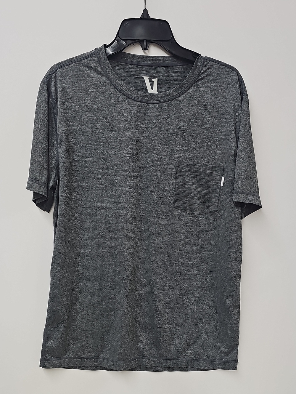 Vuori Charcoal Heather Short Sleeve Pocket Tee Size M